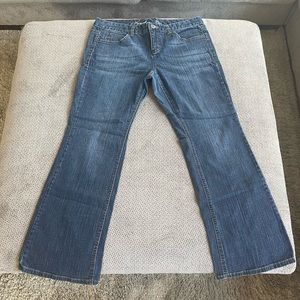 Tommy Hilfiger womens Freedom Classic Bootcut 12 short darker wash denim